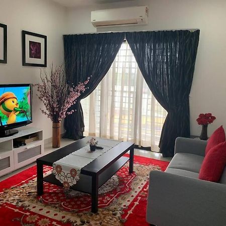 Homestay Shah Alam Zewnętrze zdjęcie